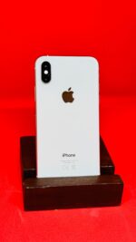 iPhone XS - Image 2