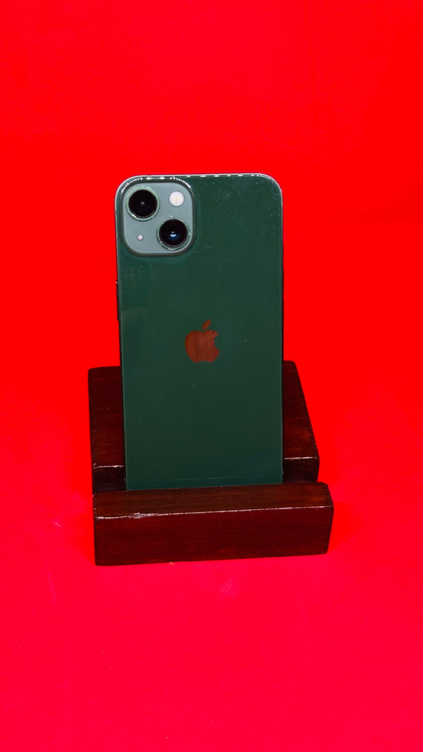 13 green (3) iPhone 13 - Image 1
