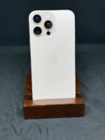 iPhone 16 Pro Max - Image 4